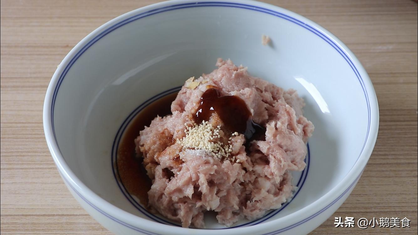 在家做生煎包的做法,教你在家做生煎包