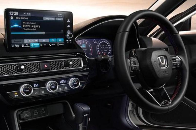 现在买全新十代思域值得吗,9万公里的十代思域还值得买吗