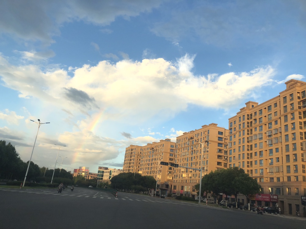 房价下跌但是商铺关门,比房价下跌可怕的是商铺