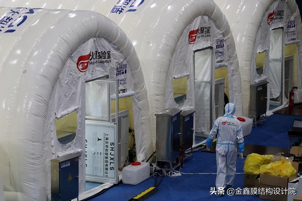 病毒检测实验室,通过显微镜技术看到病毒轮廓