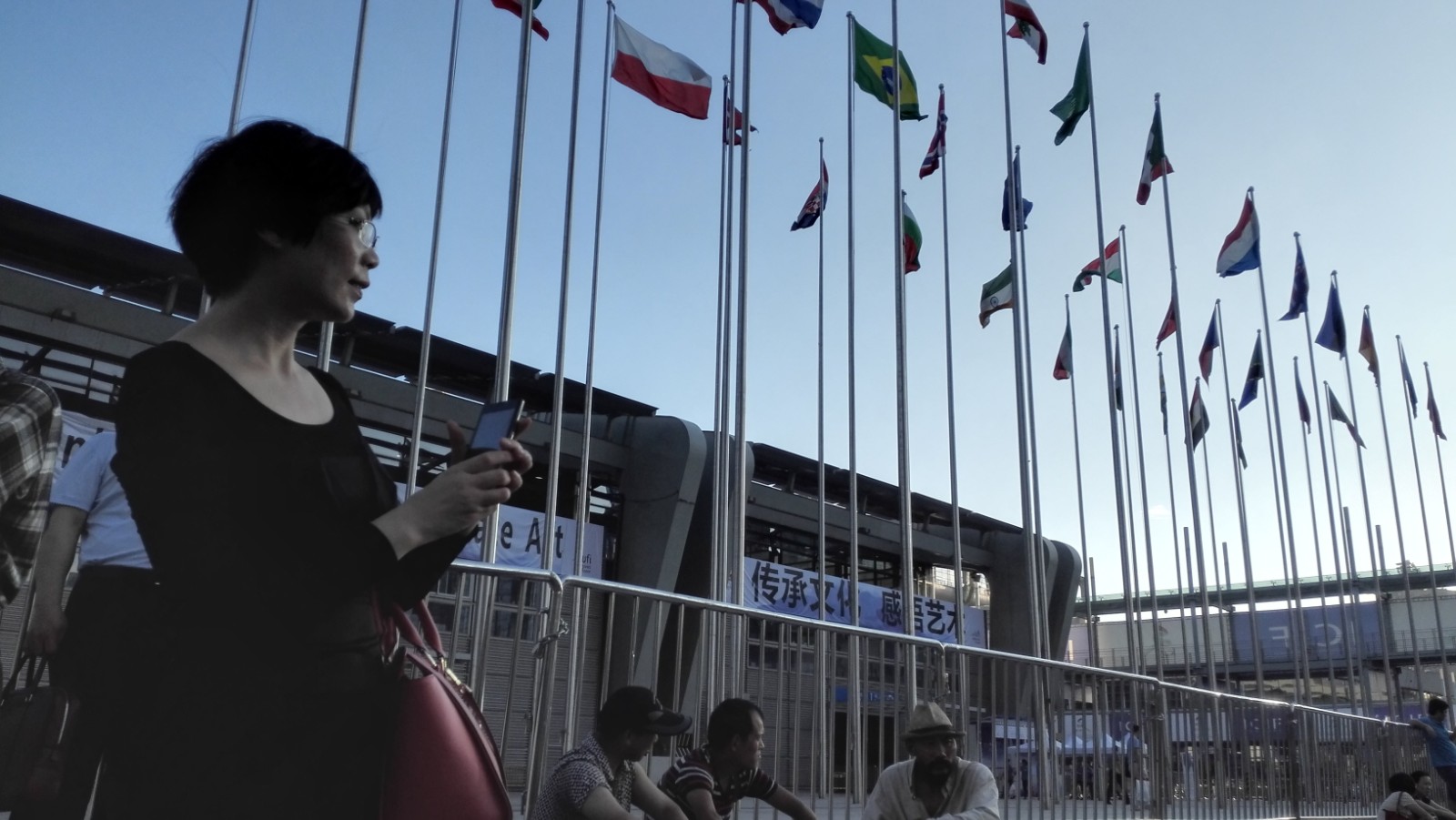 农村人比城里人能干,农村人比城里人好吗