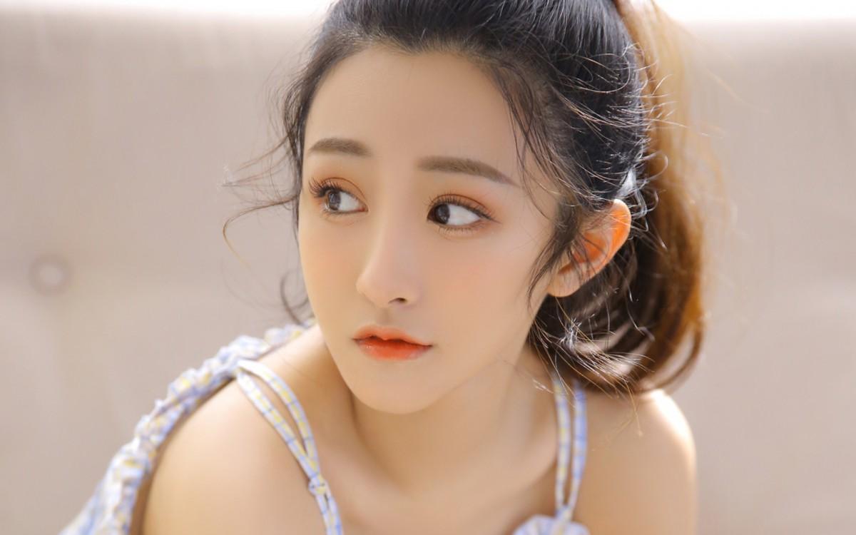 好用的学生党平价眼霜推荐,去黑眼圈眼袋松弛去细纹平价眼霜