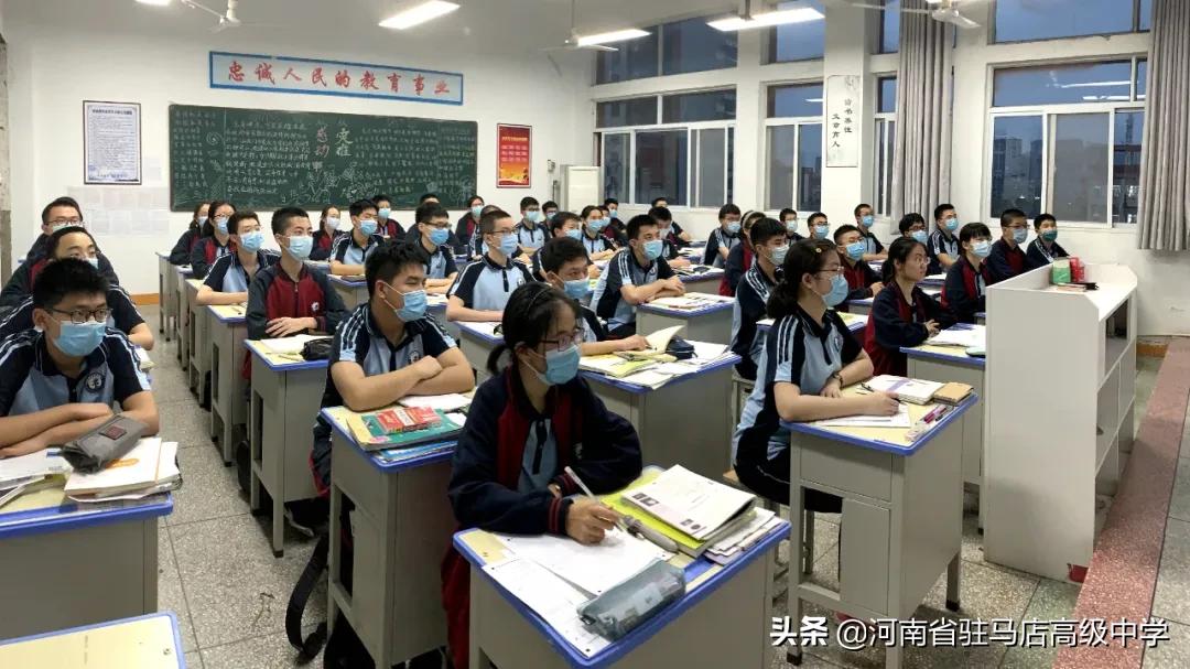 传五四精神展青春风采团日活动,五四主题团日活动讲故事