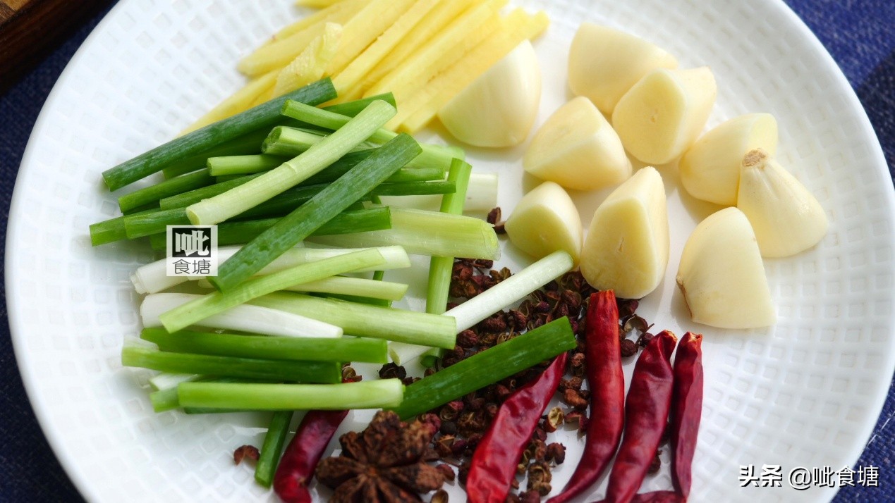 螃蟹怎么炒又肥又大,螃蟹跟什么炒好吃呢