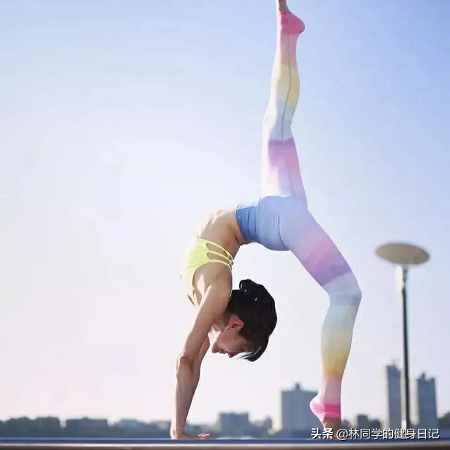 近视怎么练瑜伽,治疗近视的瑜伽课程