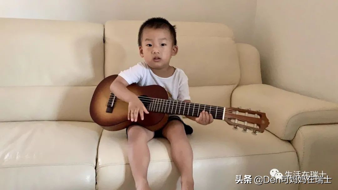 陪玩婴儿的三个技巧,新生儿1-2个月怎么陪玩