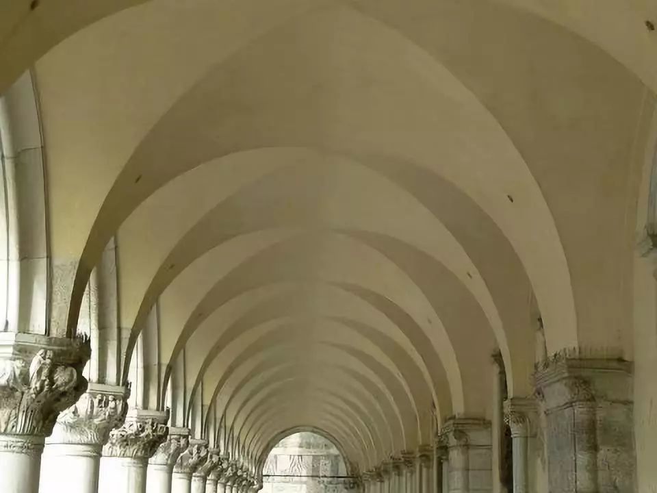 欣赏生活中的旋转之美,生活中的几何原理