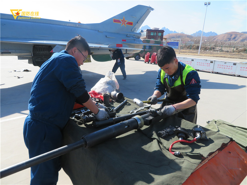 从A到Z！26个字母带你认识航空机务兵