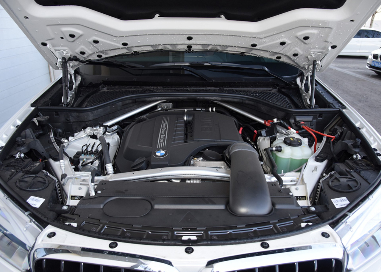 新一代宝马x6动感十足,老款宝马x6上档次吗