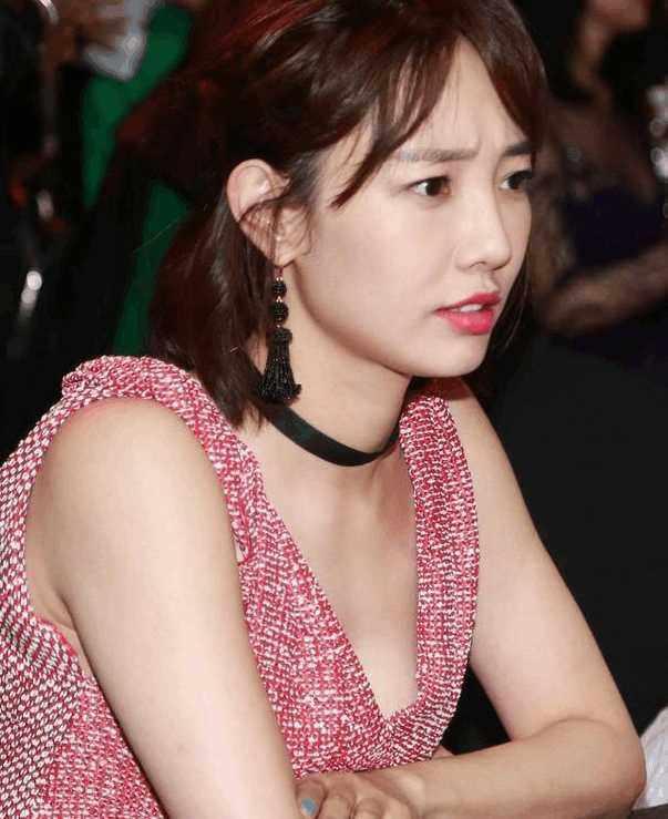 白百何为何被称女版陈冠希,白百何为什么称为女版陈冠希