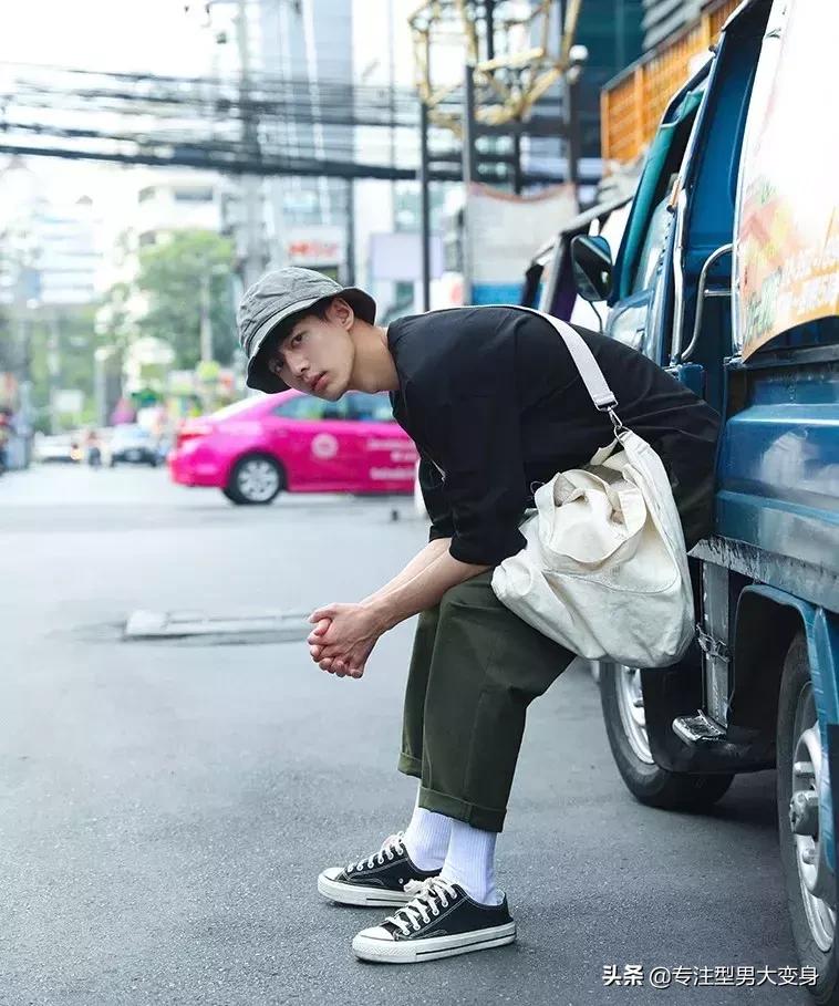 为什么别人穿匡威那么好看 (为什么别人的匡威比我穿的好看)