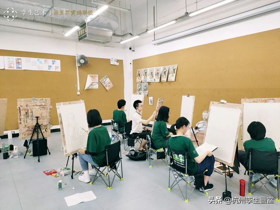 集训20天的成果,美术集训一大群人