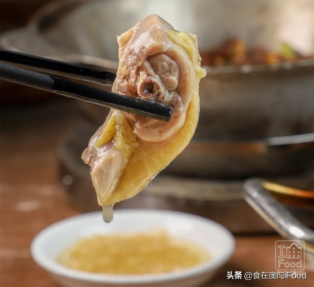 澳门探店|明星到澳门都要去“膜拜”的鬼马菜系，记得来打卡！