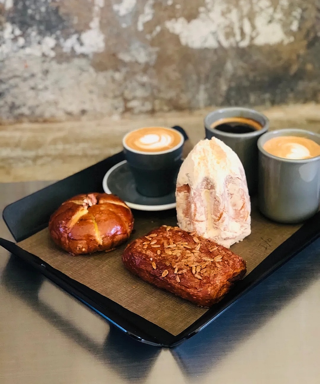 韩国网红设计师，把旧厂房改造成咖啡烘焙店，开这样的店真幸福