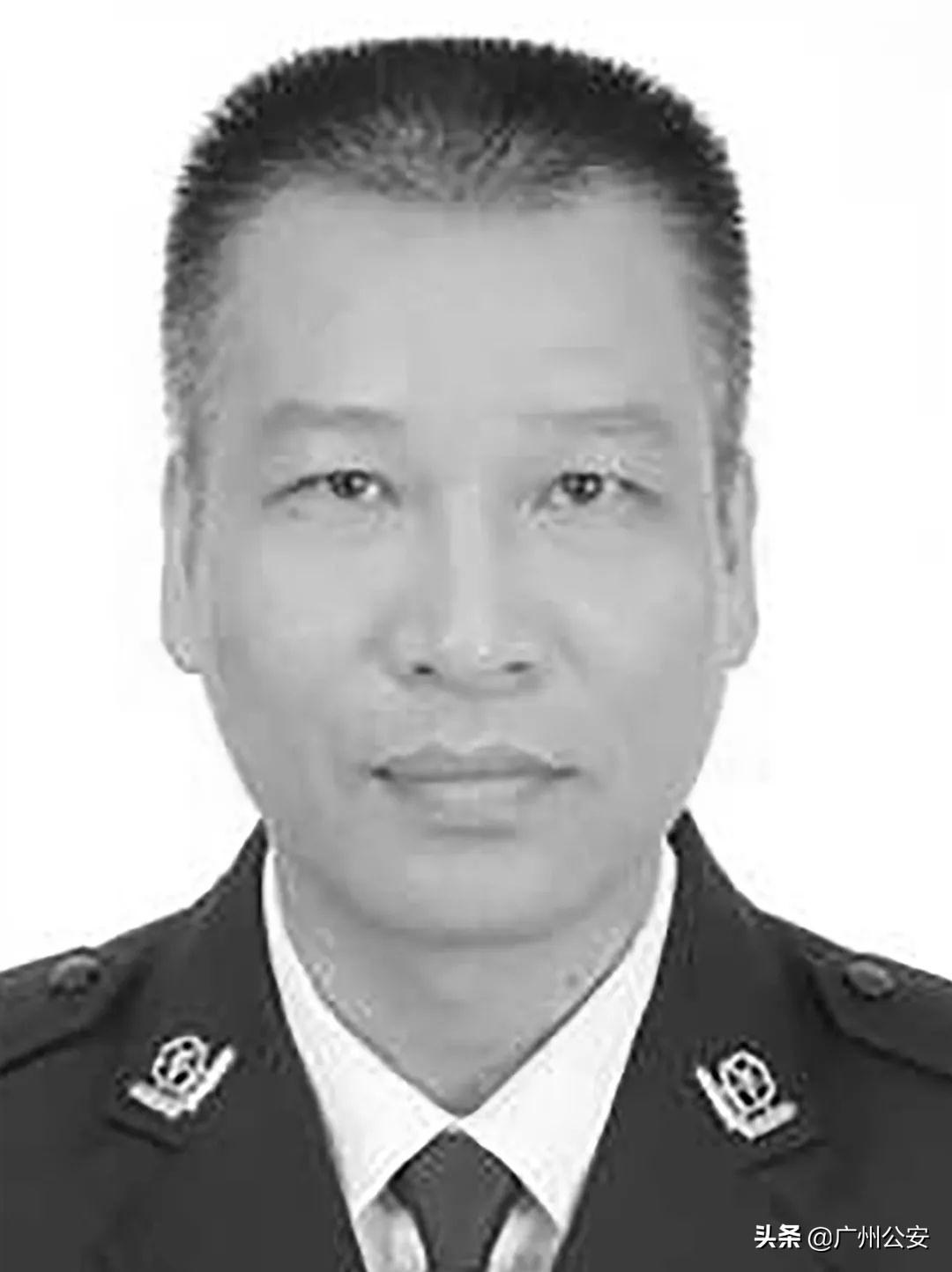 李世全全国公安系统一级英雄模范,李世全同志先烈事迹