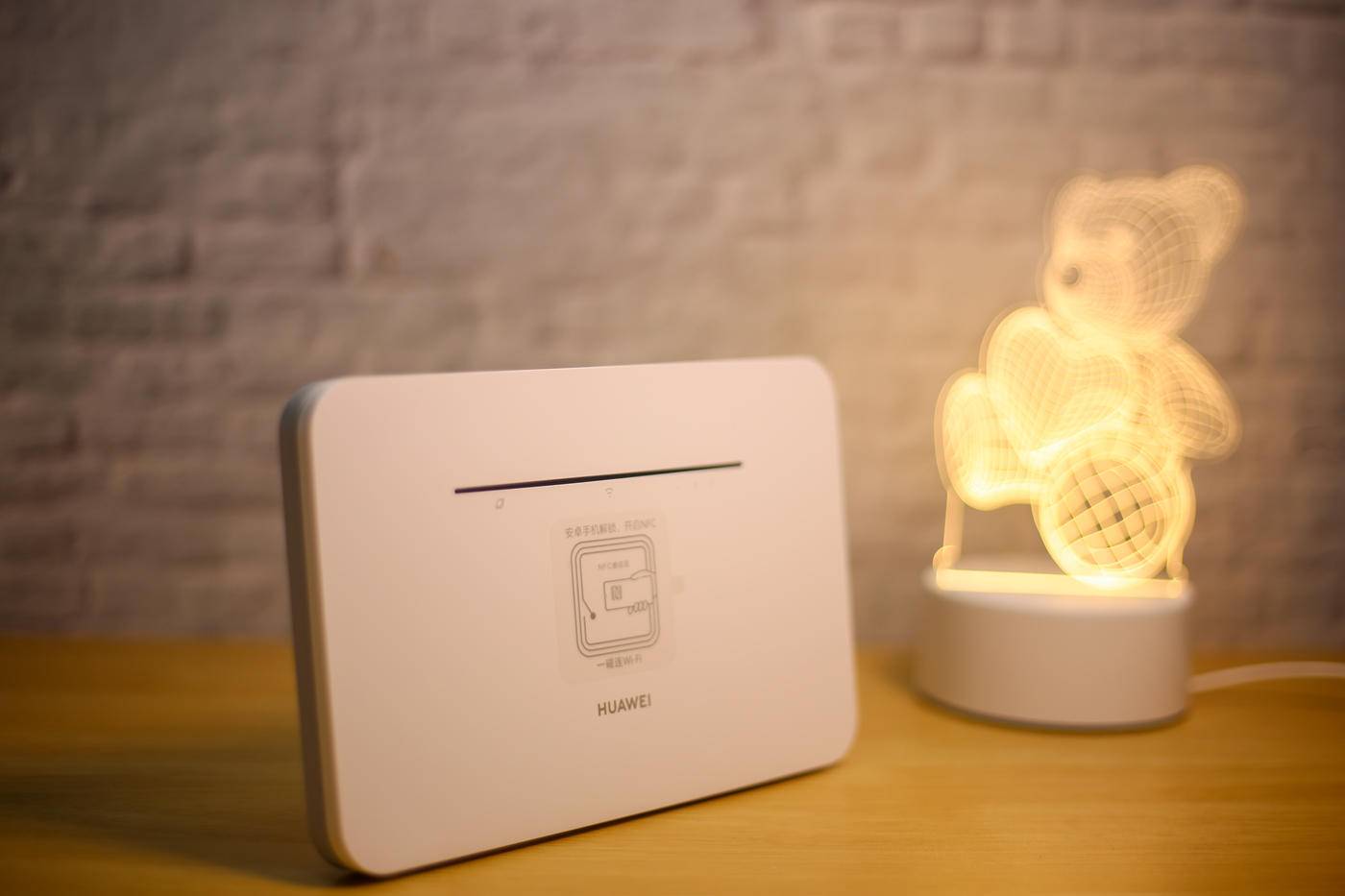 华为移动路由pro和移动路由区别,华为移动路由器和华为4g路由器2pro