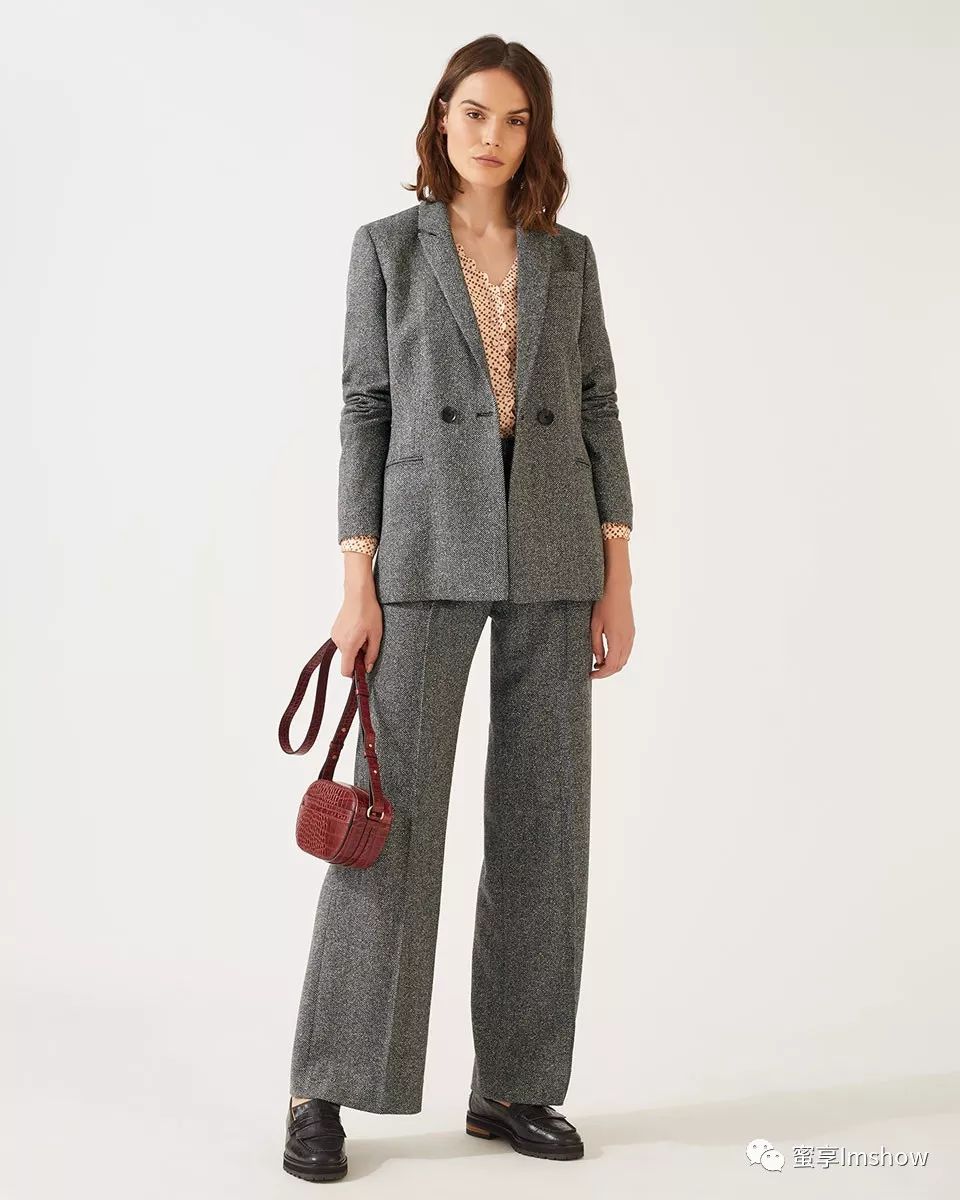 梅根王妃经典服装品牌,梅根王妃连衣裙品牌