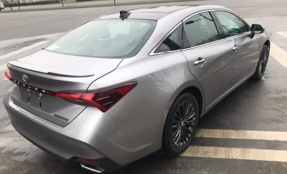 20万买丰田亚洲龙,20万左右买亚洲龙怎么样