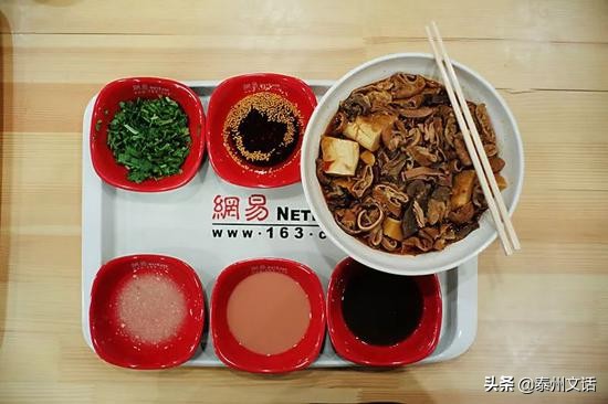 大公司食堂探秘：京东美食城、阿里未来餐厅、网易“猪厂”