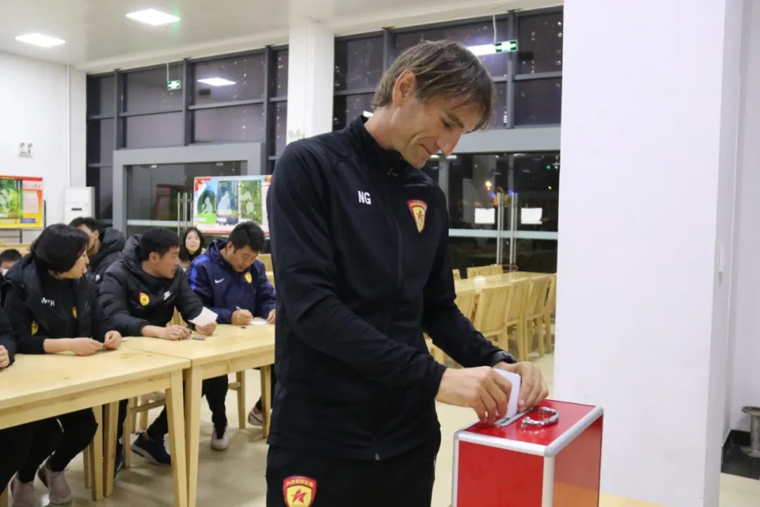 学习|05梯队队长暨班长竞选会圆满成功