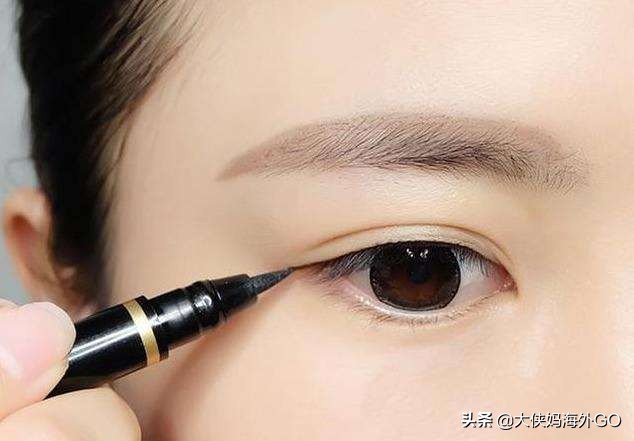 眼睛如何化妆有神,怎么化妆让眼型好看