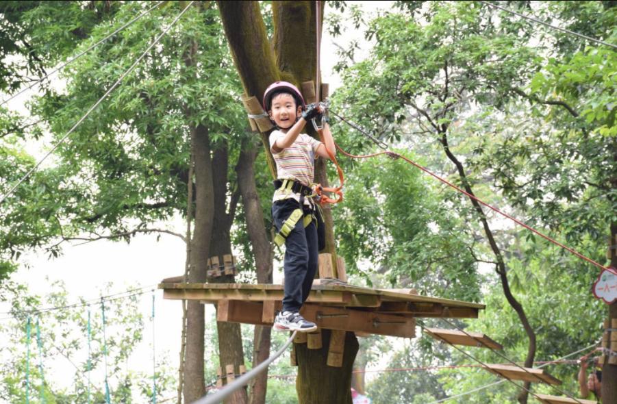 丛林飞跃有哪些刺激,去各种各样的地方玩丛林飞跃