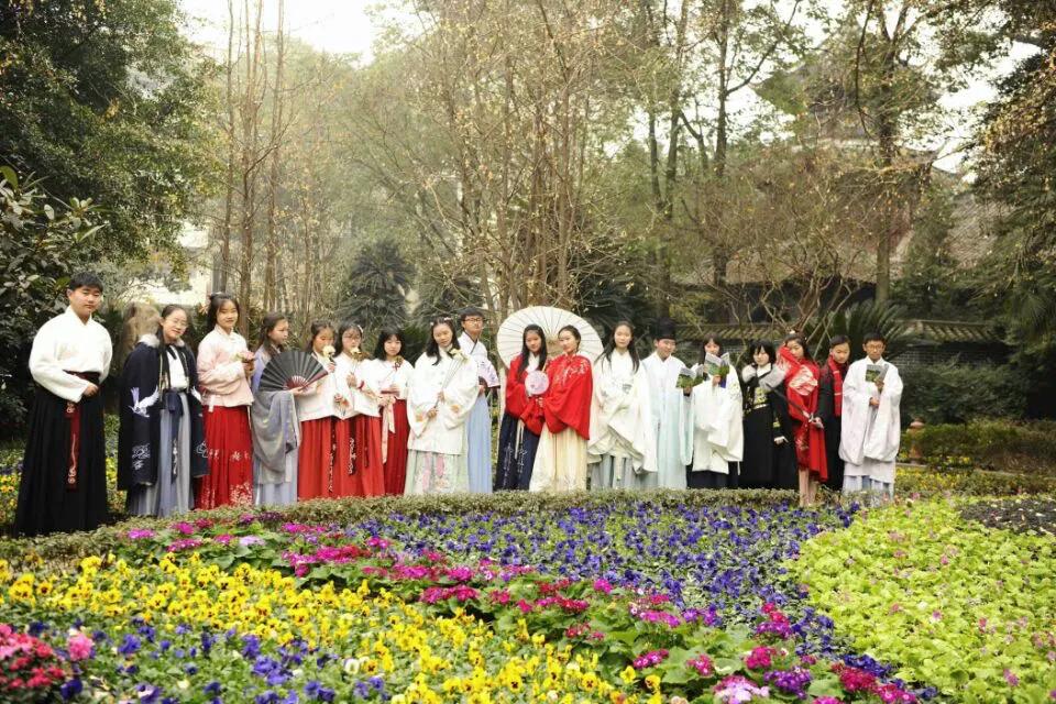 成都双流中学初中部怎么样,双流中学是不是双流最好的