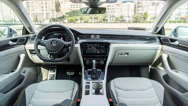 奥迪a4lvs大众新cc,大众cc和奥迪a4l哪个提速快