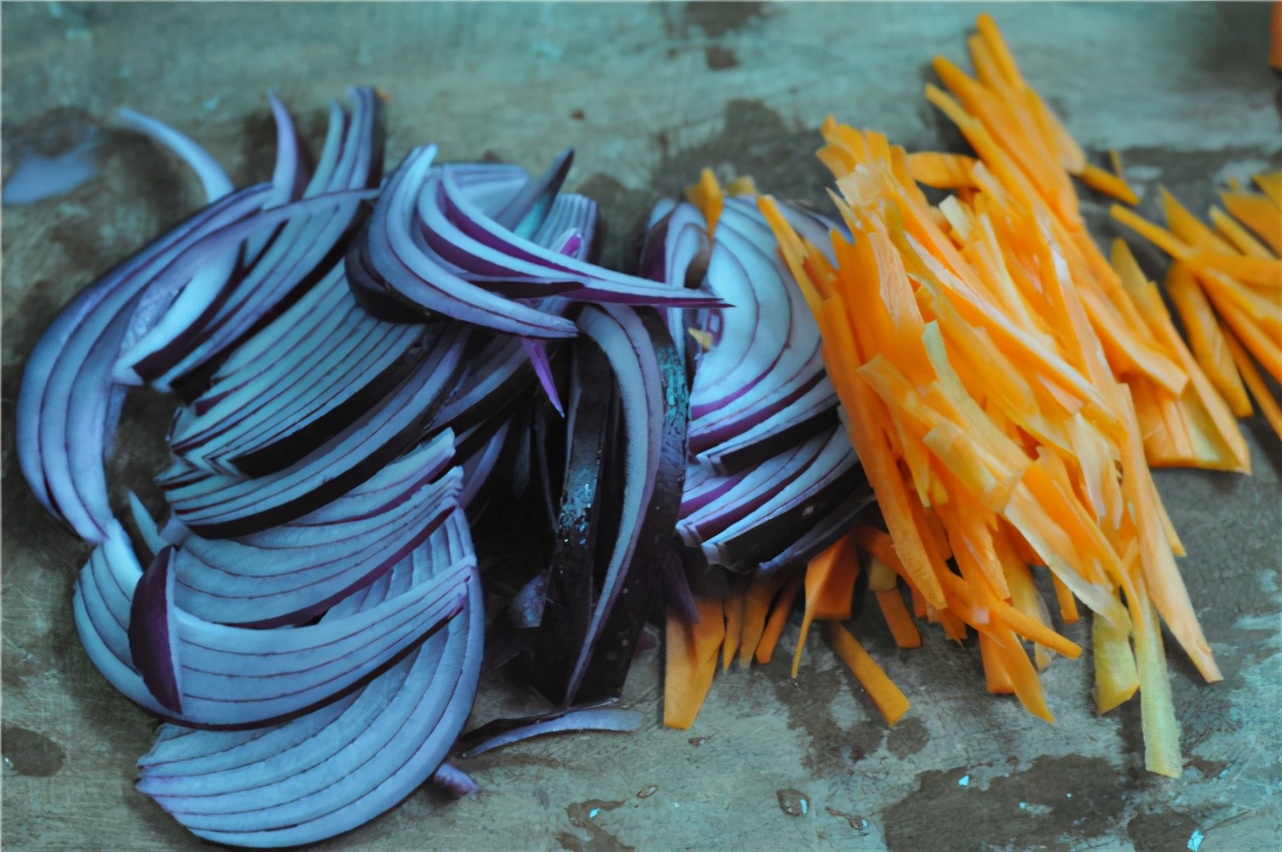 简单好吃的洋葱饼,不加面粉的洋葱饼