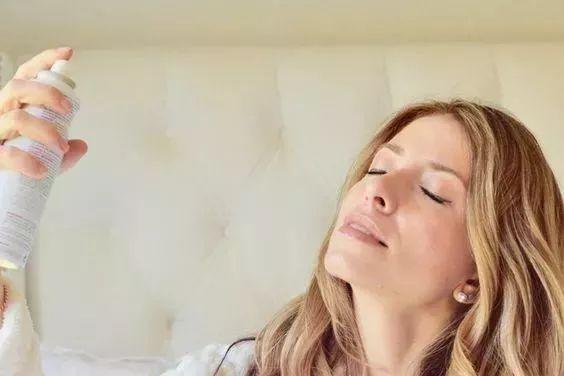 皮肤科医生护肤的正确步骤,皮肤科医生的护肤秘诀