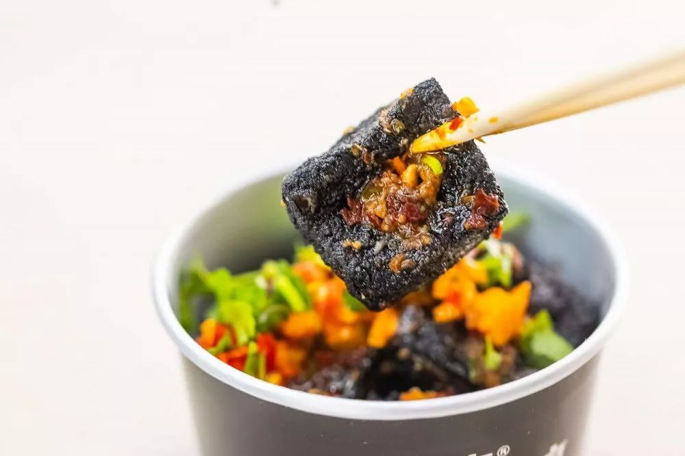 不甘寂寞的城市成都,长沙娱乐之城