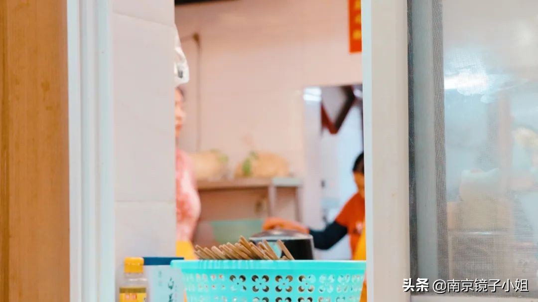 南京一家开了很多年的面馆,南京开了一家面馆55年
