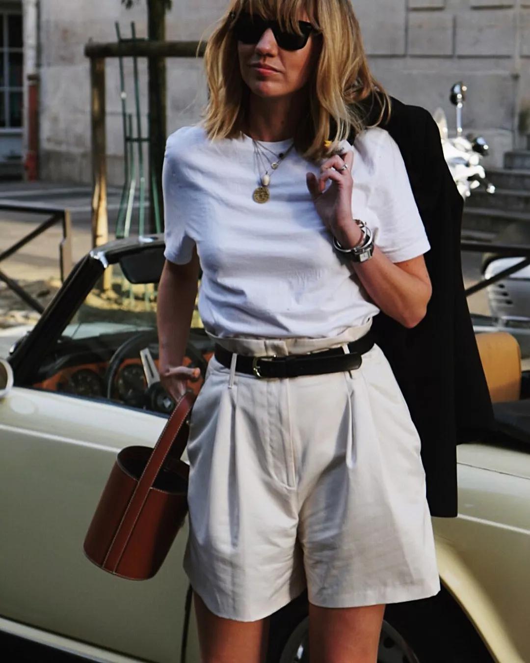 西装短裤的穿搭夏季,西装洋气短裤