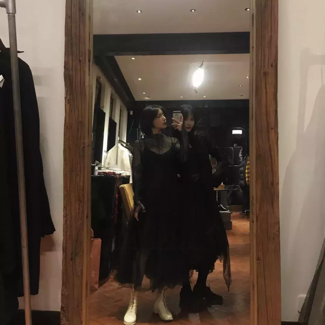 当你自以为穿得很潮去买手店 (时髦又小众魔都买手店逛街攻略)