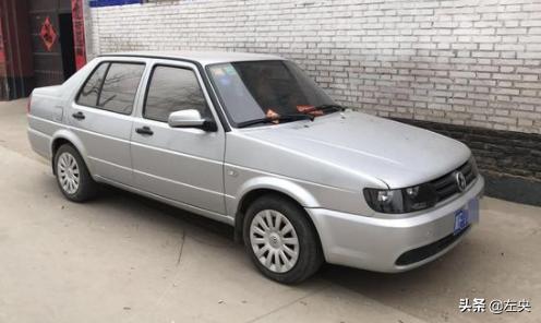 新手买新车还是买二手车好呢,新手买车买新车还是买二手车好