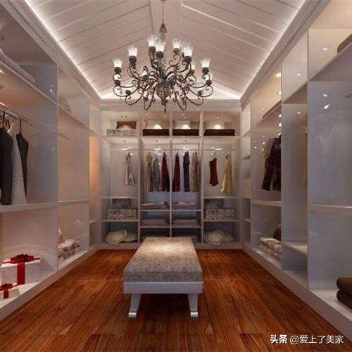 美式衣帽间装修效果图大全,主卧衣帽间美式轻奢装修效果图