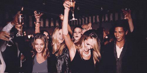 美国大学里的兄弟会究竟是一种怎样的存在？