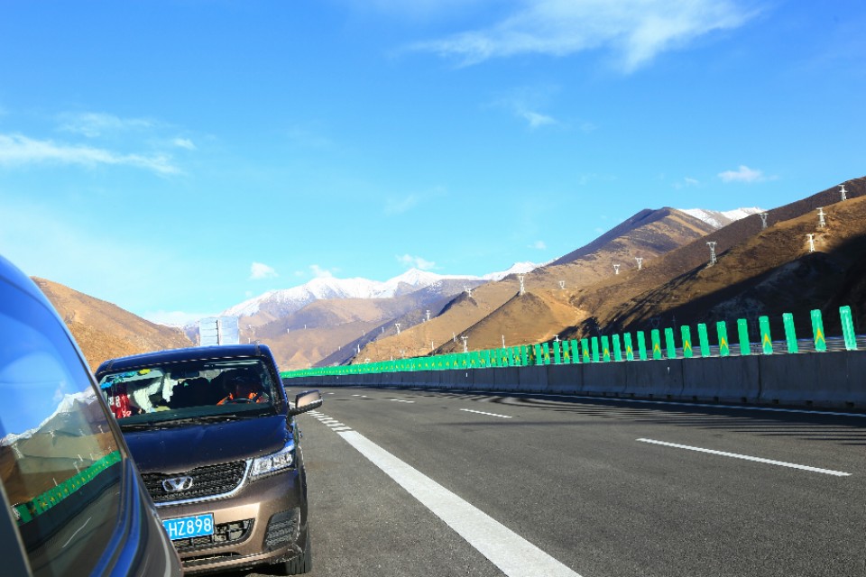 西藏旅游川进青出16天环线攻略,盘点西藏自驾游9条经典线路