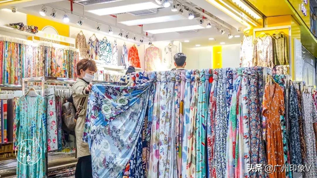 老板开1万底薪,老板开3000的工资干5000的活