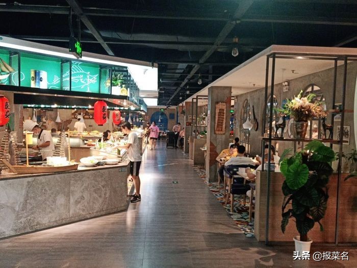 螃蟹虾扇贝,海鲜自助螃蟹和大扇贝