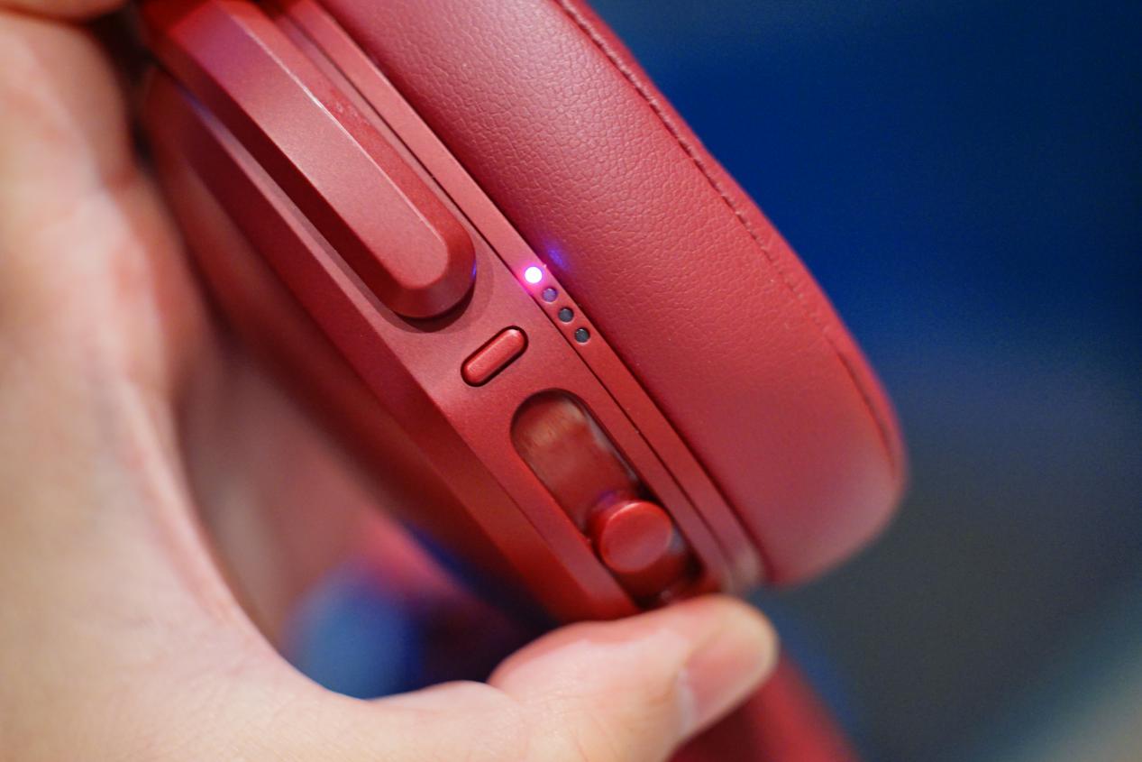 降噪耳机高频率轰鸣,骷髅头耳机skullcandy降噪