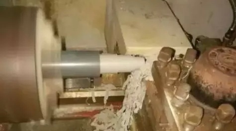 30几岁，一直在厂里干数控车，感觉没有前途想转行，我该怎么办？