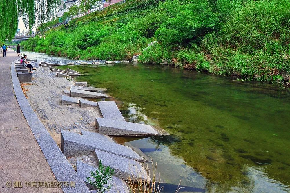 〖丈量城市〗大拆小建的「生态经济学」：清溪川