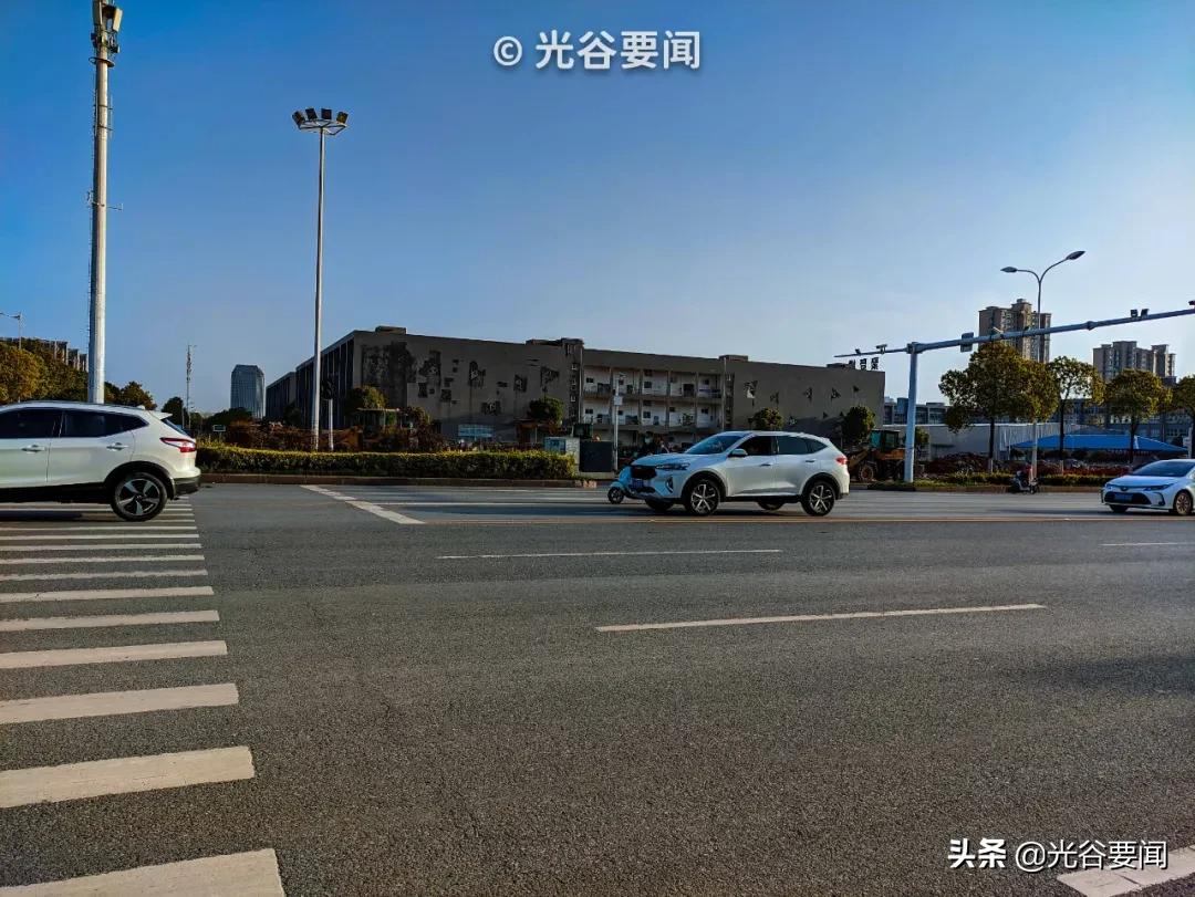 百捷光谷国际大厦项目施工,百捷光谷国际大厦投资