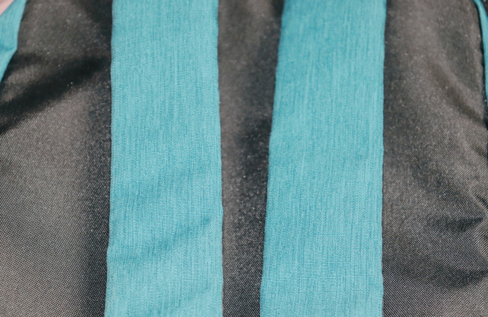 个性小背包,小米小背包对比迪卡侬小背包