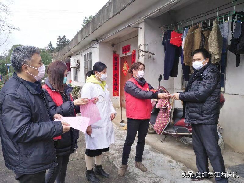 瑞昌白杨:忙碌在防疫一线的社区“蔡大妈”