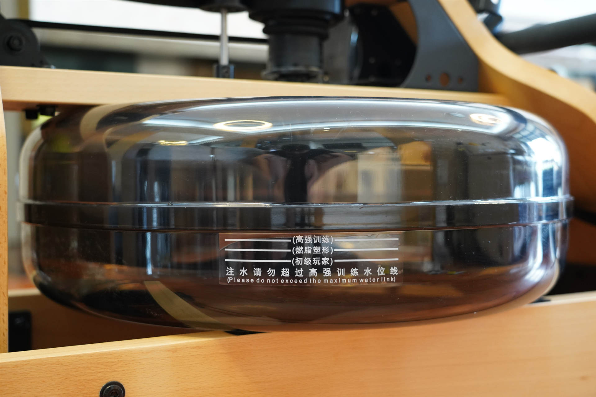 跑步机和划船机哪个效果好,划船机跑步机效果对比