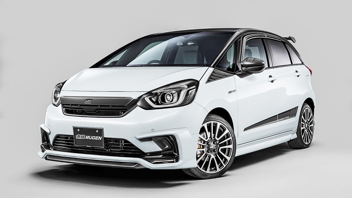 只需2万块！全新飞度就能变身“超跑”