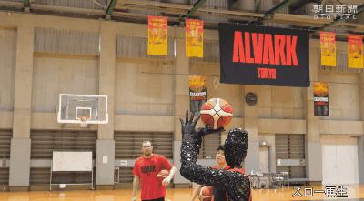 灌篮高手樱木花道变得很厉害吗,灌篮高手樱木花道中投