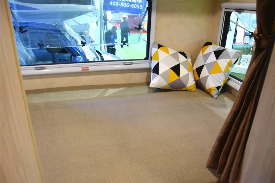 拓锐斯特b型房车价格,拓锐斯特t型车